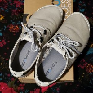 Xero Sneakers